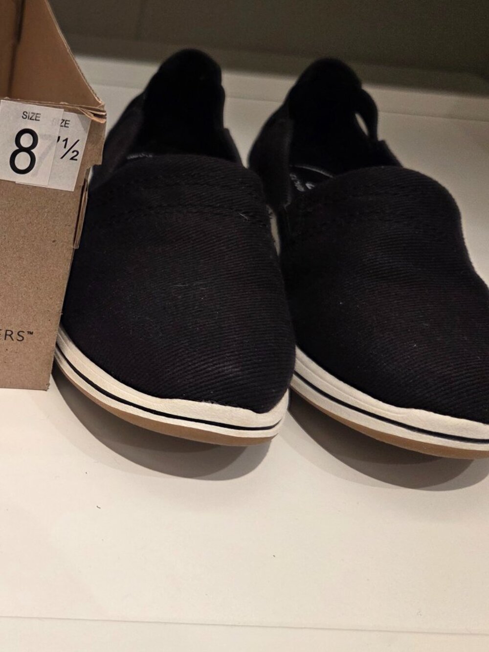 Clarks moccasines Like New
